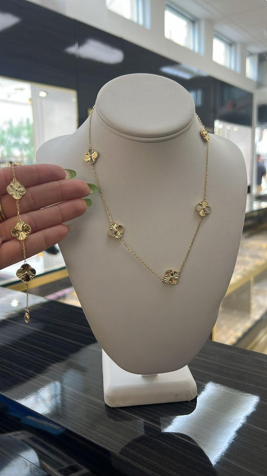 Clovers Gold